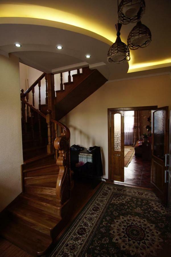Ecoulan Bed & Breakfast Kochkor Exterior photo